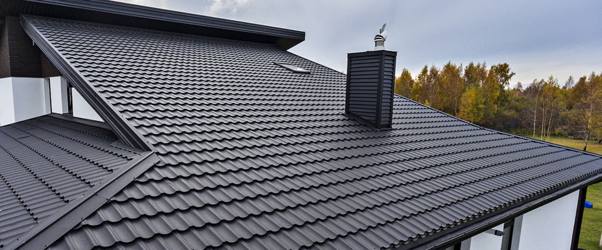 Experience and Expertise in Specific Roofing Materials: What You Need to Know